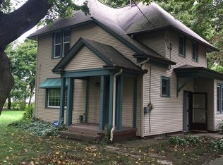 2213 Olmstead Rd, Kalamazoo, MI 49001