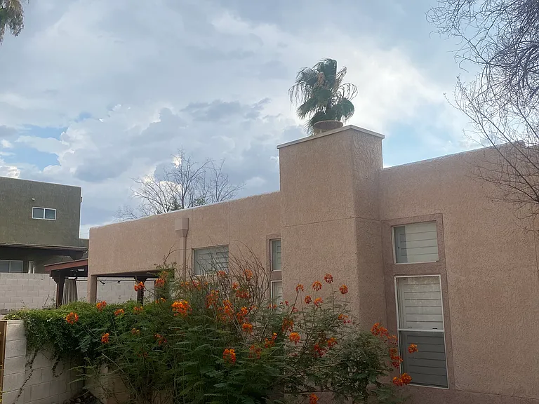 750 N Sunstream Ln — Photo 4