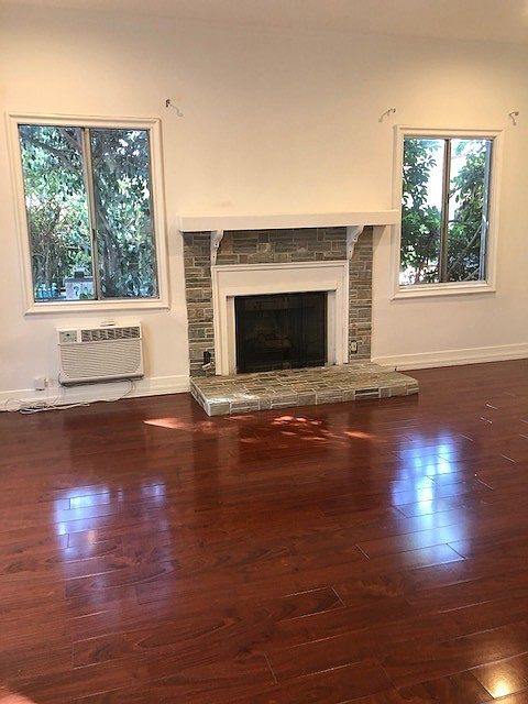 1st image of 1127-1135.5 N Vista St #1129