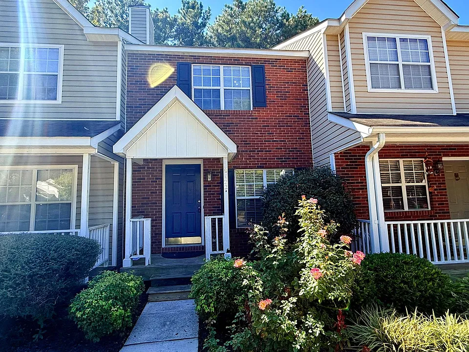 9122 Exbury Ct