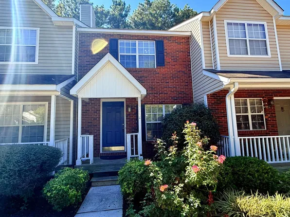 9122 Exbury Ct, Charlotte, NC 28269