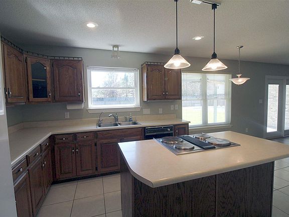 5th image of 2903 Browder St