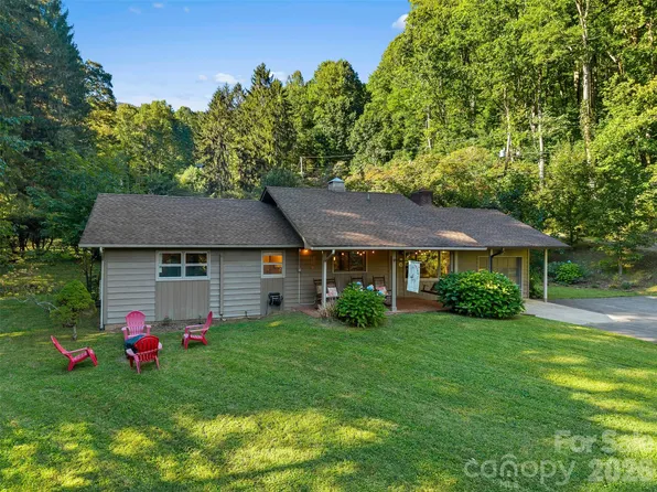 537 Winchester Creek Rd, Waynesville, NC 28786