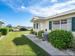 2694 Golf Course Dr, Sarasota, FL 34234