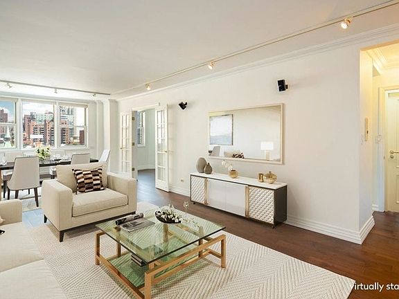 3rd image of 215 E 80th St APT 14K