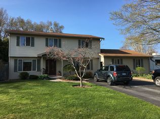 8640 Herbert St, Saginaw, MI 48609