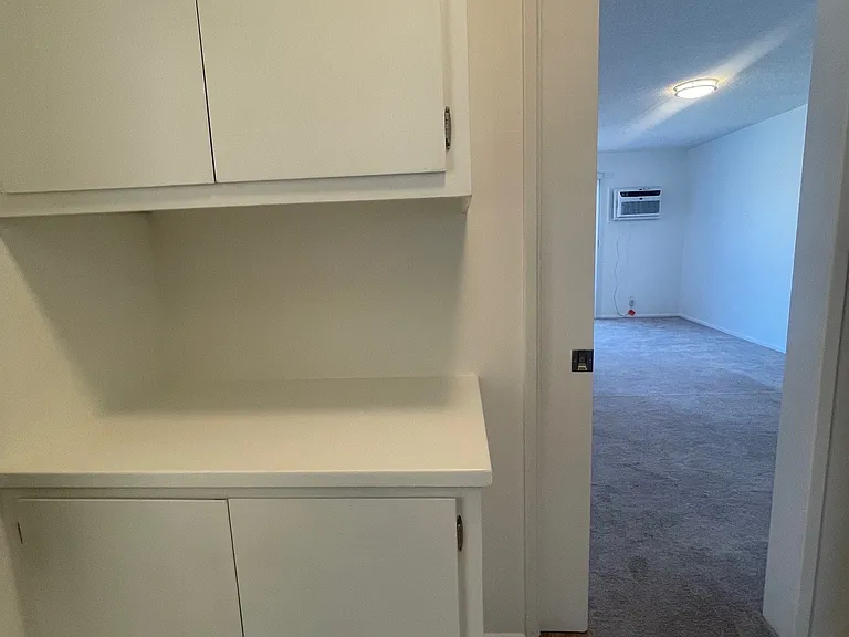 Unit 15 - Studio Floorplan