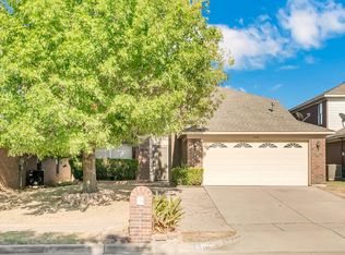 1164 Union Dr, Saginaw, TX 76131