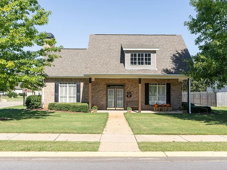 1128 Alden Glen Dr — Photo 24