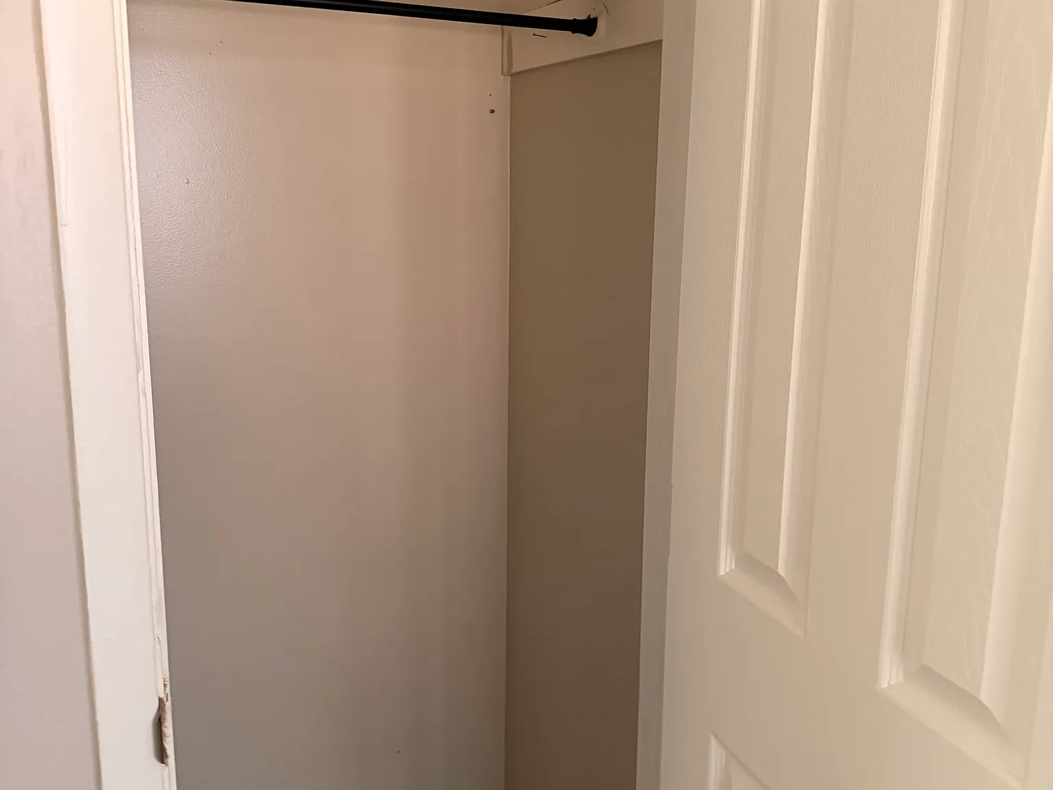 2 bed, 600 sqft, $760 — Photo 3