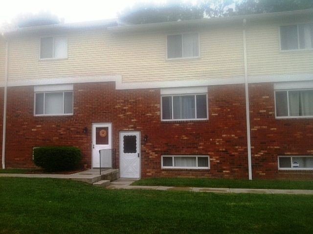 1st image of 79 Woodlands