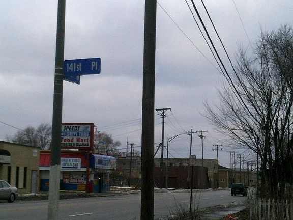 5th image of 201 E 141st Pl