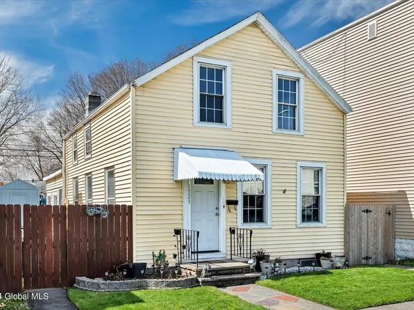 1323 6th Avenue, Watervliet, NY 12189