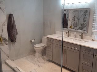 8408 Camden St, Alexandria, VA 22308