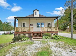 3211 Millers Run Rd, Cecil, PA 15321