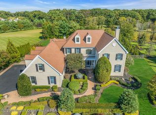 24 Gallant Fox Rd, Tinton Falls, NJ 07724