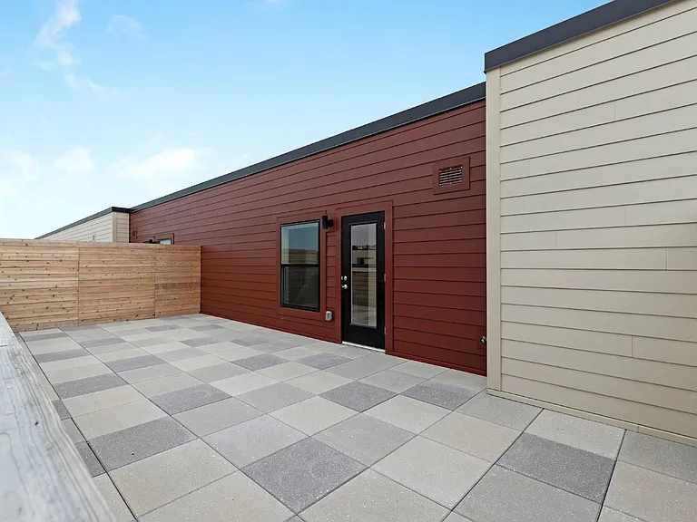 EDGE Apartments — Photo 85