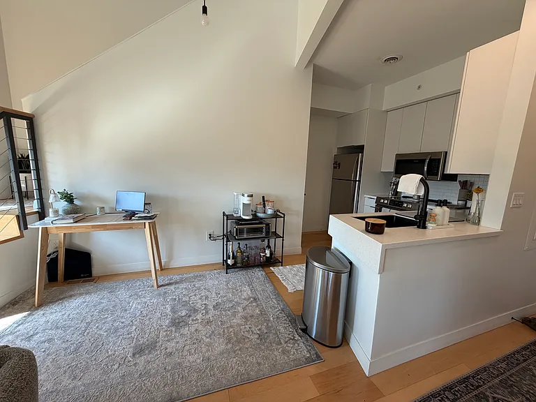15 Allen St #303 — Photo 6