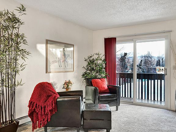 4th image of 3564 Heartwood Pl #174