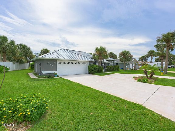5th image of 223 Ocean Palm Dr