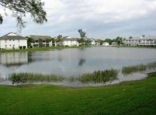 152 Cypress Point Dr, Palm Beach Gardens, FL 33418