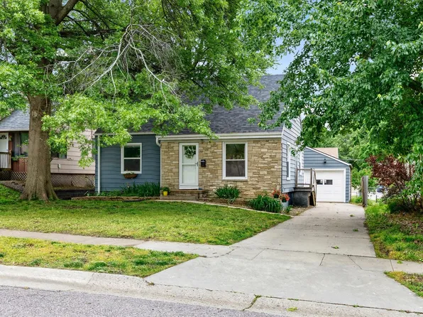 1309 Broad St, Des Moines, IA 50315
