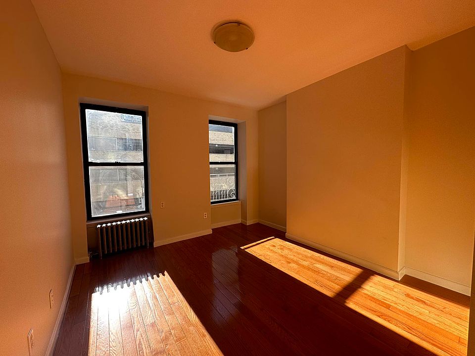 1st image of 327 W 35th St APT 3F