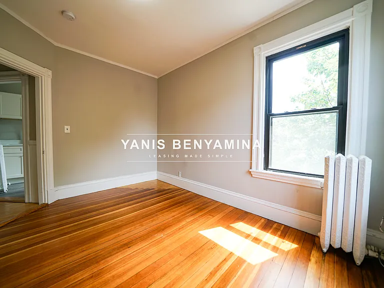 6A Pleasant Ave #4 — Photo 8