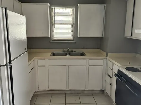 1100-1200 S Lynn Ln #3, Idabel, OK 74745