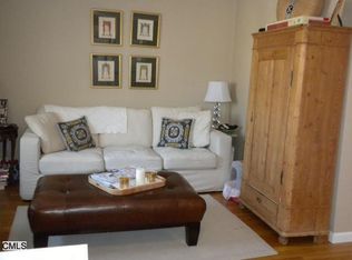 7 Seir Hill Rd APT 17, Norwalk, CT 06850