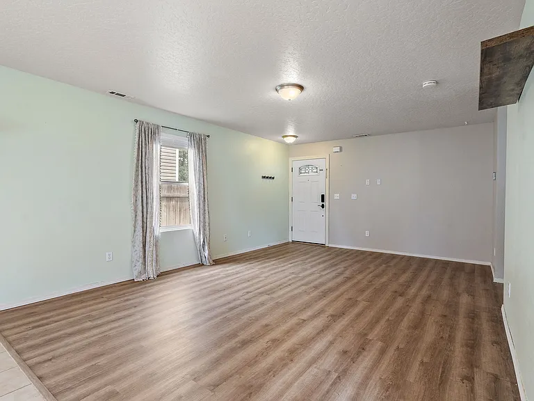 7367 S Headsail Ave — Photo 4