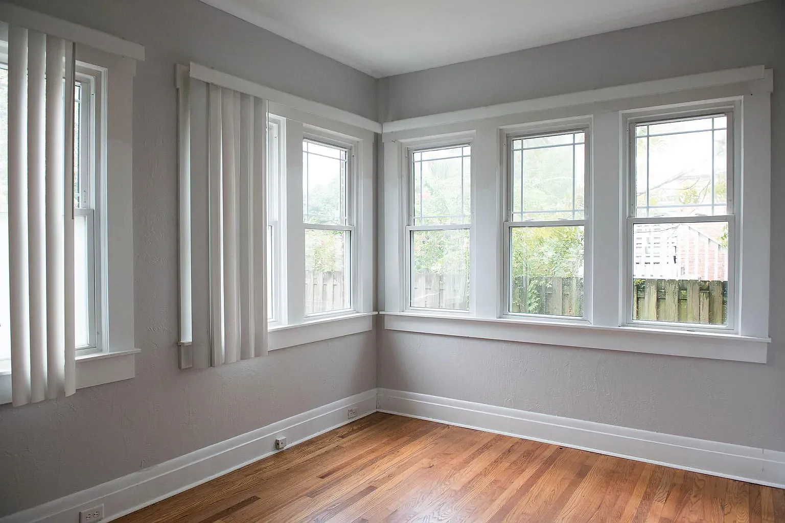 2 bed, 1800 sqft, $2,150 — Photo 3