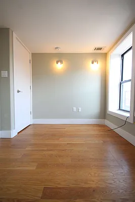 Rented by Nooklyn NYC LLC | media 24