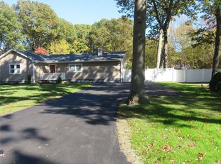 137 W Yaphank Rd, Coram, NY 11727