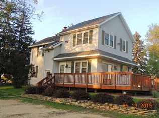 3705 E Woodbine St, Elizabeth, IL 61028