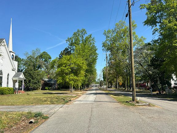 5th image of 208 Dubose St