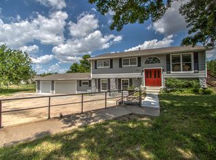 9505 S Nogales Ave, Jenks, OK 74037
