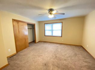 51 Lawe St, Indian Orchard, MA 01151