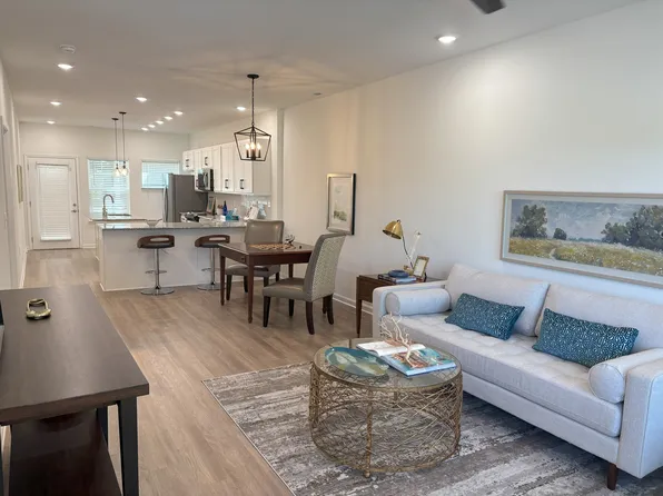 106 Vista Villa Ln, Denton, NC 27239