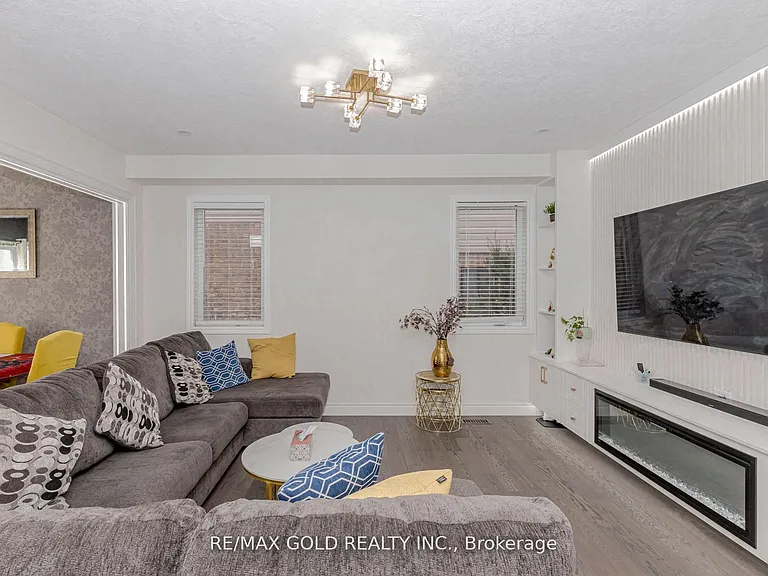 240 Birkinshaw Rd — Photo 8