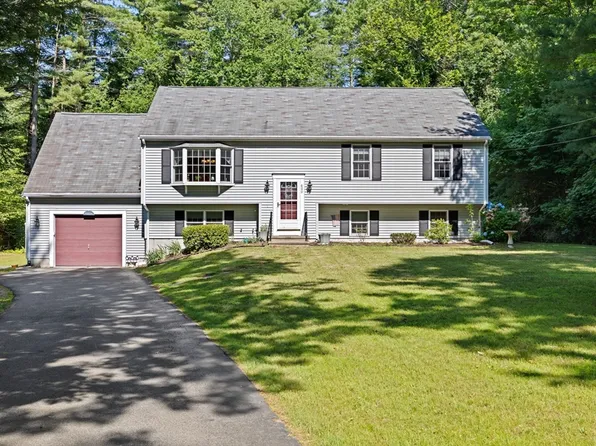 800 Pleasant St, Hanson, MA 02341