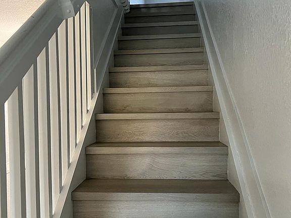 5th image of 3330 NE 13th Circle Dr Unit 108