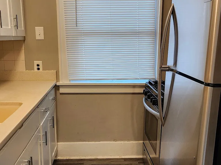 5519 Hickory St — Photo 3