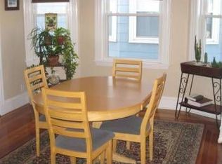 139 Robbins St #U1, Waltham, MA 02453