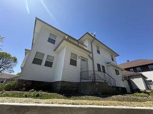 4226 W Martin Dr, Milwaukee, WI 53208