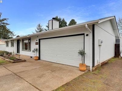2124 W Irwin Way, Eugene, OR, 97402