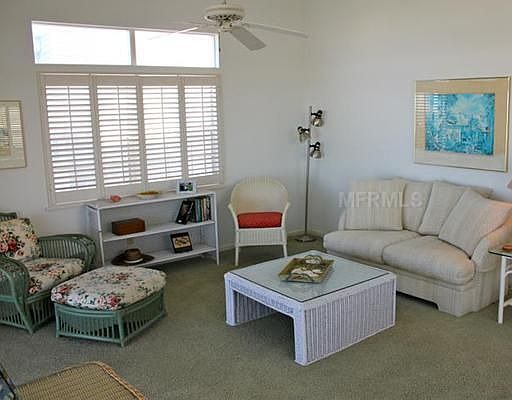 4th image of 570 Gulf Blvd #11