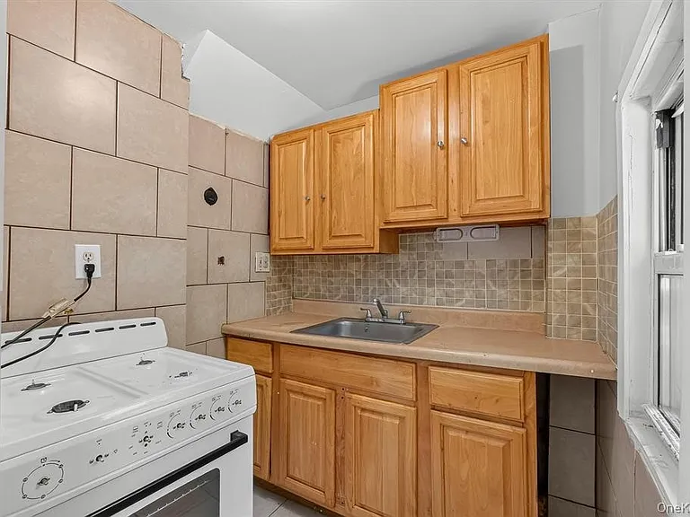 155 Chambers St #1 — Photo 3