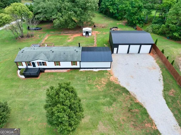 2420 Comer Rd, Comer, GA 30629