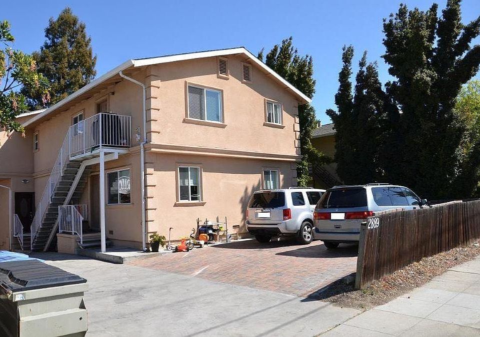 1st image of 2889 Alma St APT 3